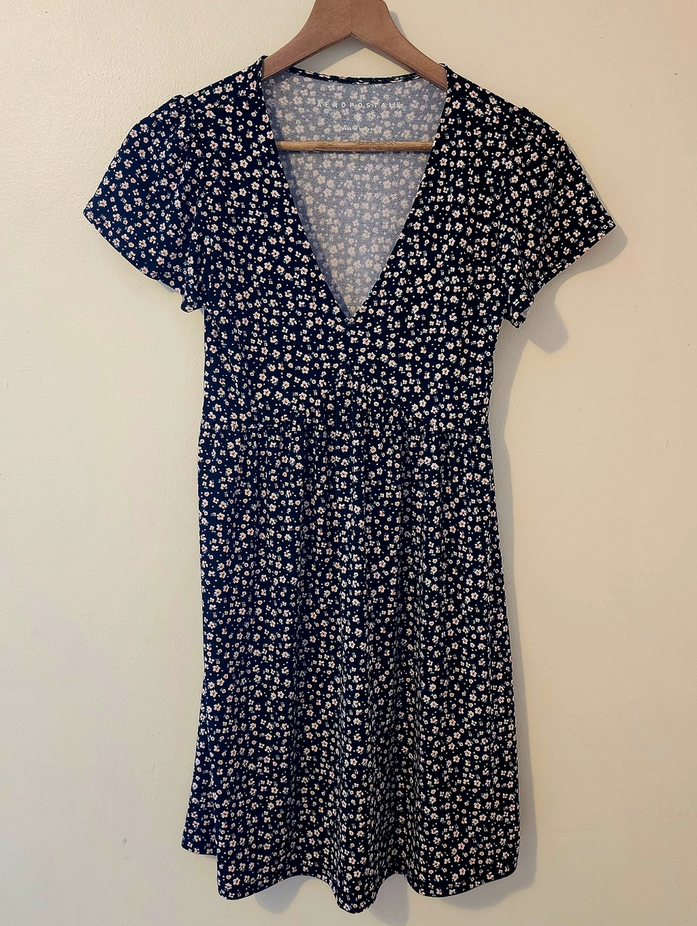 Aeropostale Black Floral V-Neck Dress